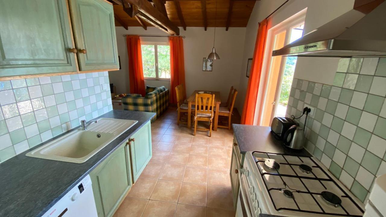 Les Hauts Du Coustalier Doissat Exterior photo